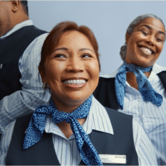 COPY - United airlines scarf - Picture 1 of 2